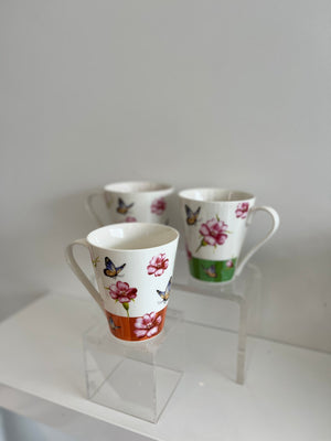 BUTTERFLY FLOWERS MUG